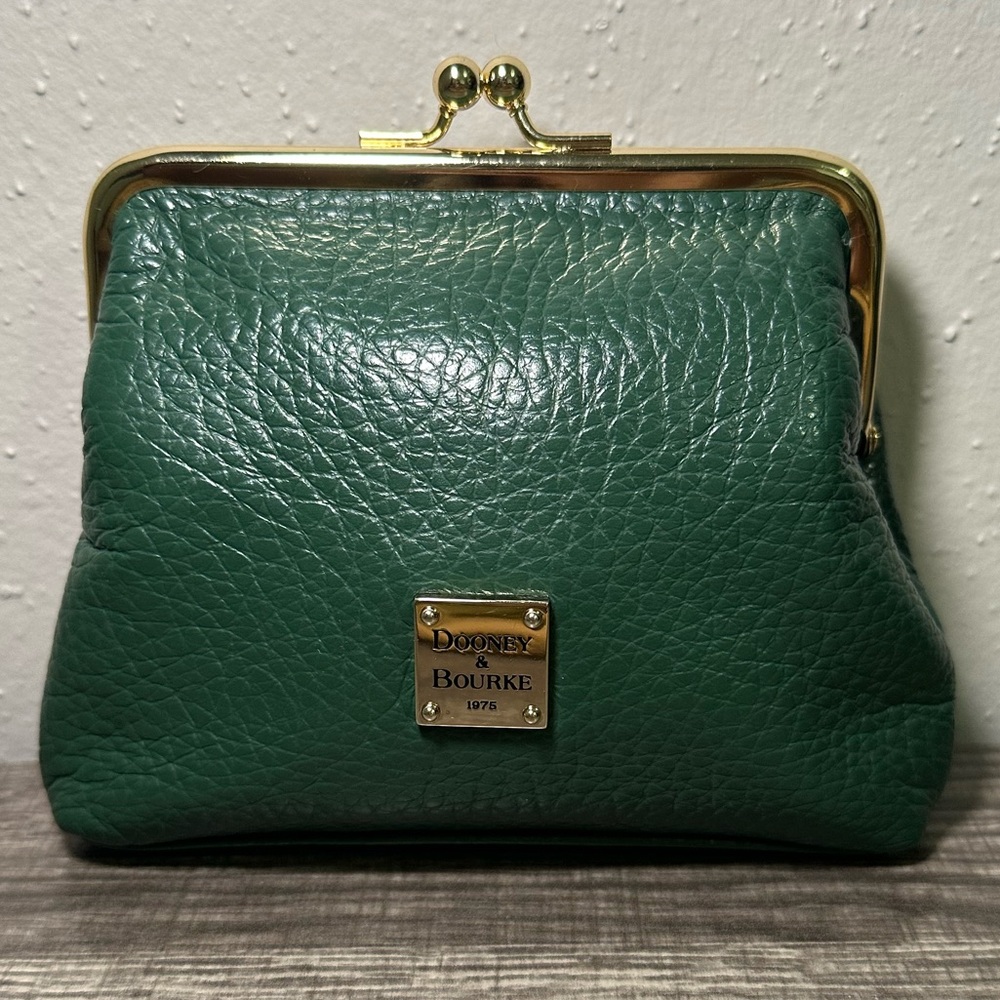 Dooney and Bourke 1975 Sorrento Large Framed Purse Card holder and Coin Wallet